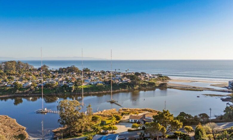 2300 Porola Drive, Santa Cruz, California