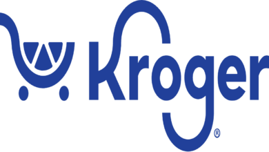 Kroger supermarket storefront as the grocery giant announces plans to eliminate 3,000 corporate jobs while expanding artificial intelligence and robotics.